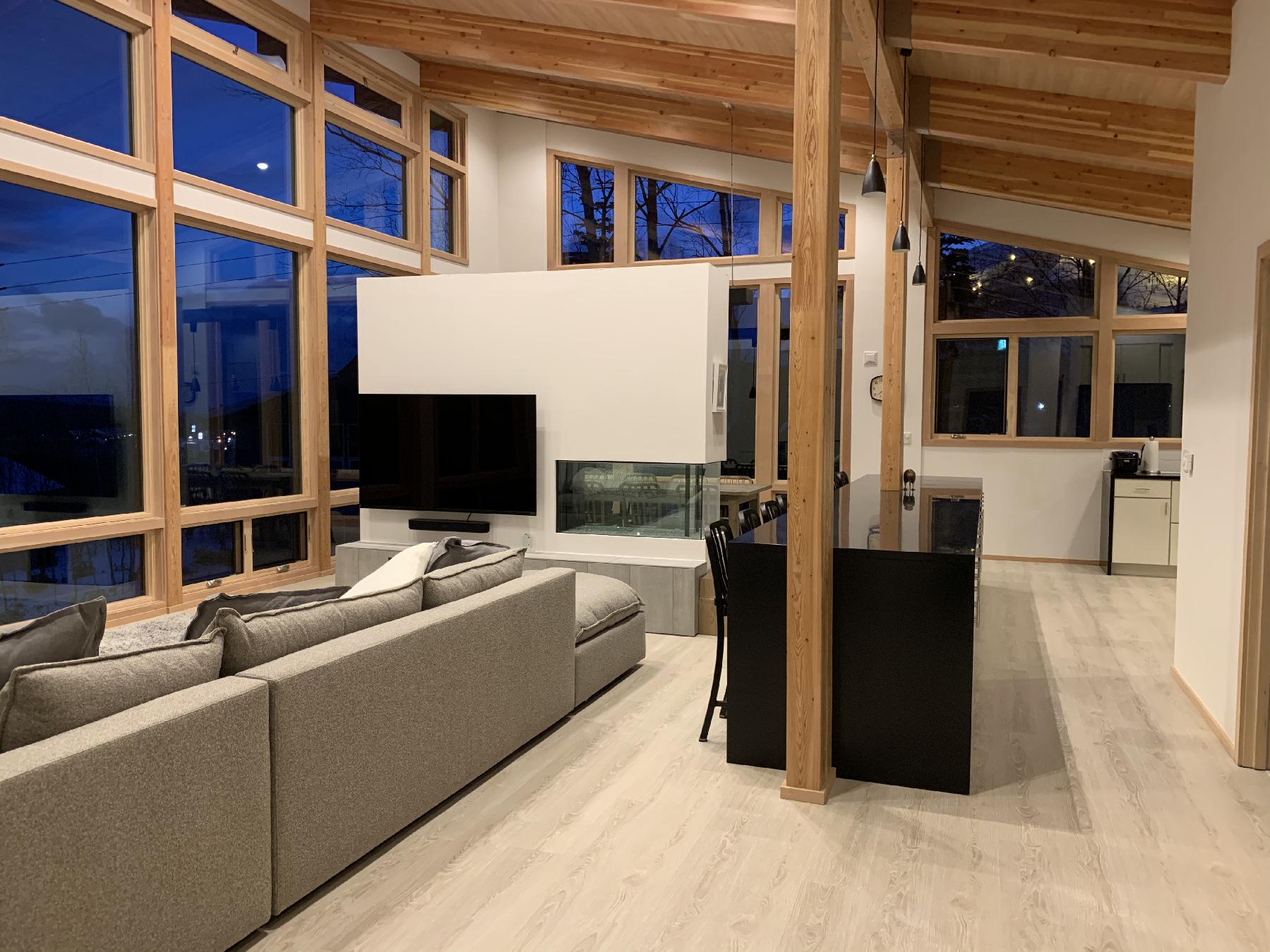 Tahi House